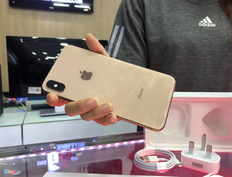 iPhone XS Max dau tien ve VN cua hang dat gia 79 trieu dong-Hinh-7