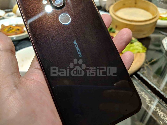 Nokia 7.1 Plus lo anh thuc te sang chanh-Hinh-2