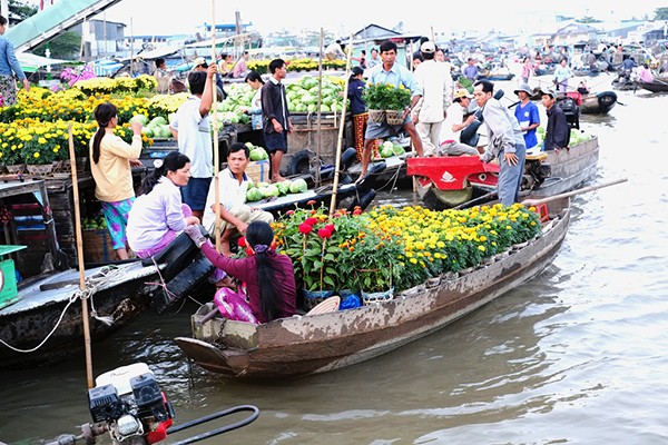 Nhung cho hoa Tet noi tieng tu Bac vao Nam-Hinh-10