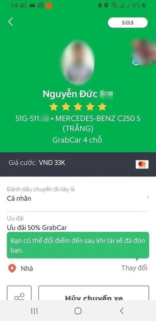 Choi soc: Dung xe Mercedes tien ty chay Grab kiem 33.000 dong-Hinh-2