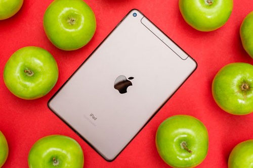Tren tay iPad Mini 2019 gia hon 9 trieu dong-Hinh-2