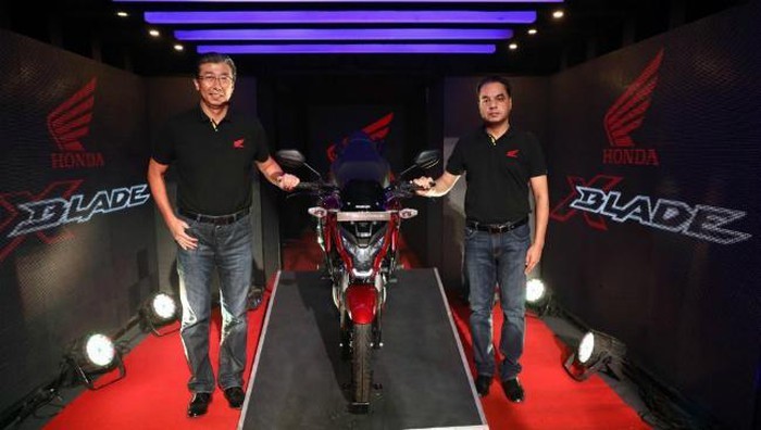 Honda X-Blade moi sap ra mat, quyet dau Suzuki Gixxer 155-Hinh-15