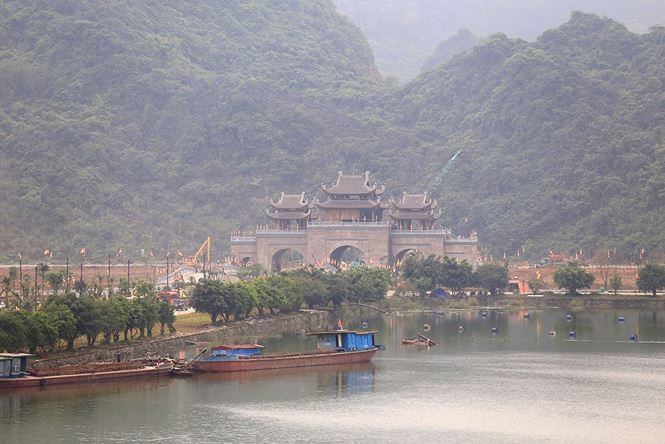 Toan canh chua Tam Chuc - noi dien ra dai le Vesak 2019-Hinh-2