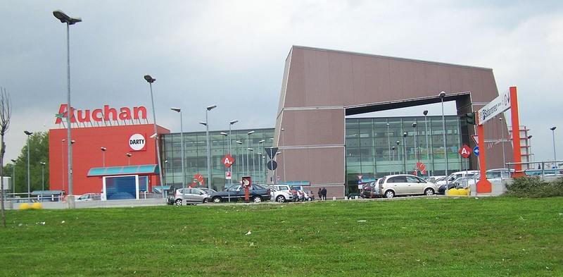 Auchan tung noi tieng the nao truoc khi 