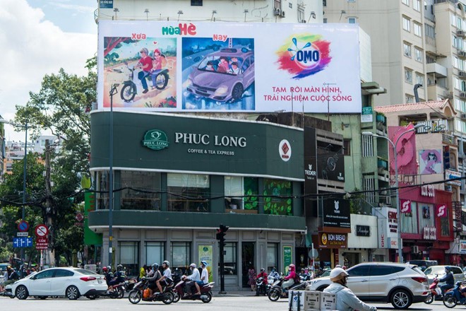 Phuc Long lien tuc dong 2 cua hang o vi tri dac dia Sai Gon