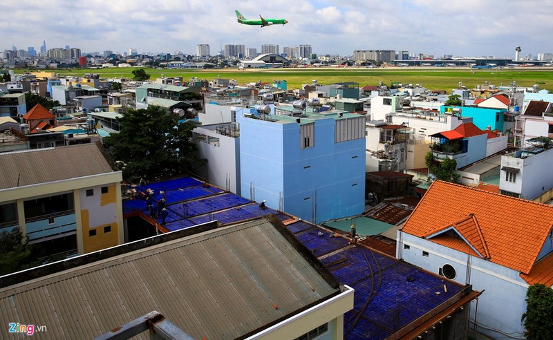 San bay Tan Son Nhat tac mat dat, ket tren troi-Hinh-12