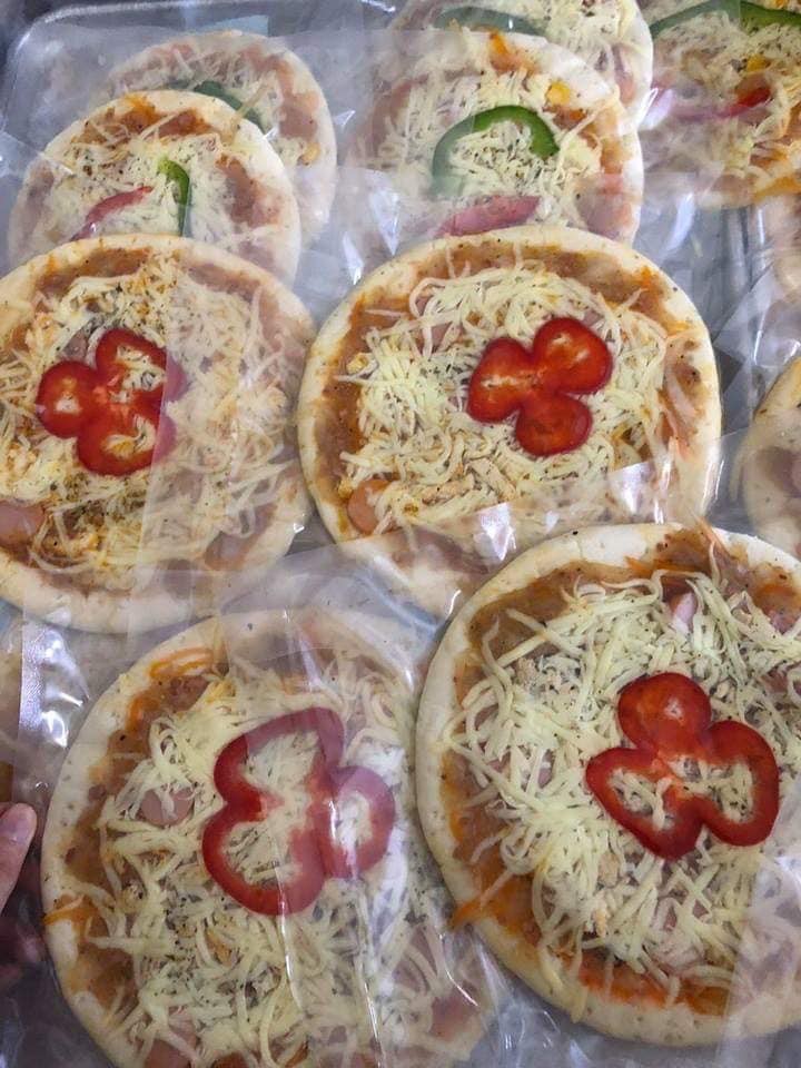 Su that “nga ngua” ve pizza cap dong 6 thang dan tinh dua nhau mua-Hinh-2