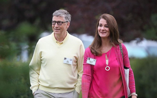 Ngoai lam tu thien, Bill Gates con tieu 