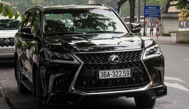 Dai gia Viet nao “vung tien” sam xe sang Lexus LX570?-Hinh-9