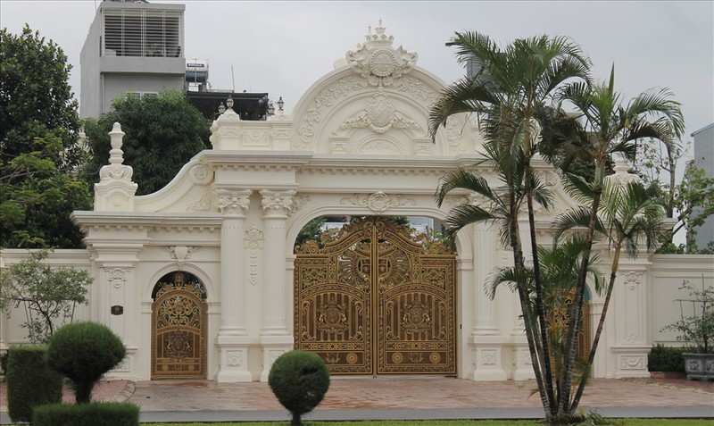 Choang ngop loat lau dai do so o dat cang Hai Phong-Hinh-4