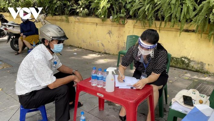 Luc luong chuc nang Ha Noi vat va truc chot giua nang nong-Hinh-14