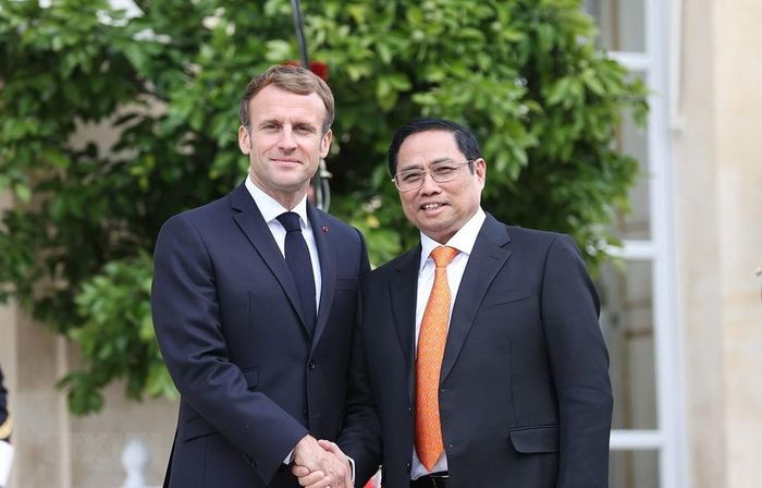 Thu tuong Pham Minh Chinh hoi kien Tong thong Phap Emmanuel Macron