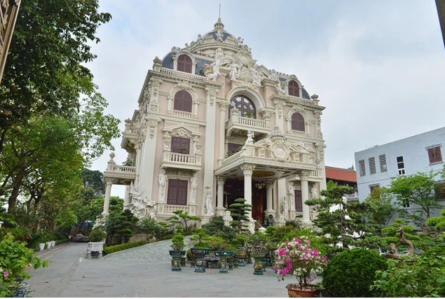 Choang ngop lau dai moc “nhu nam” tai lang ty phu o Nam Dinh-Hinh-7