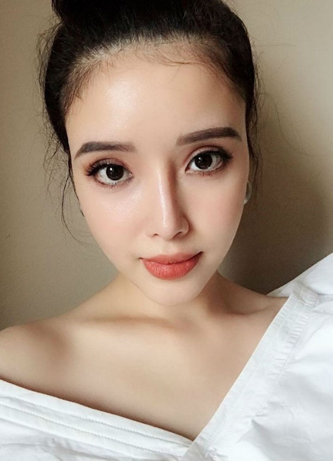 Em gai Mai Phuong Thuy mac gi cung duoc khen dep sang vi xinh nhu hoa hau-Hinh-3