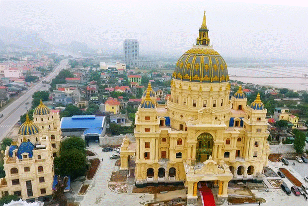 Choang ngop biet thu phu day vang cua dai gia tinh le-Hinh-6