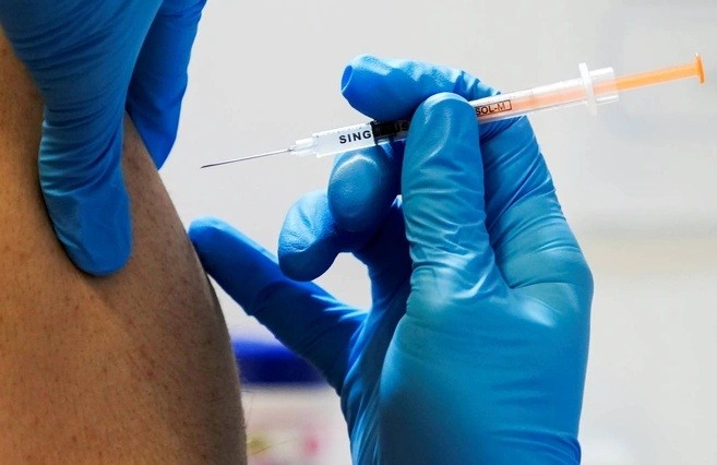 Nhat Ban sap co vaccine danh rieng cho BA.5 Omicron