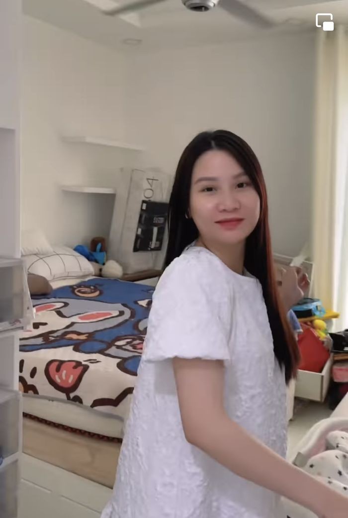 Tung goc trong nha moi cua “hot mom” Thanh Tran-Hinh-10