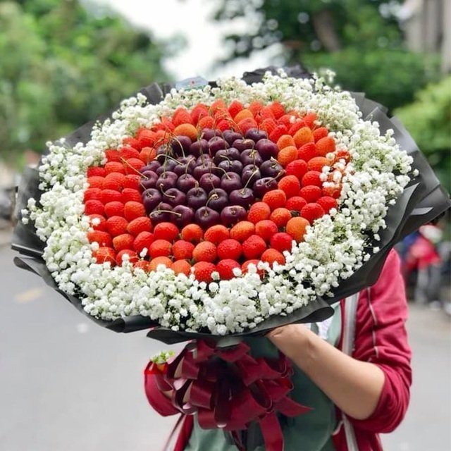 Bo hoa tien tram trieu doc la “ngong” dai gia ngay Valentine-Hinh-9