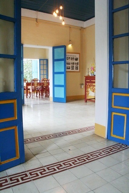 Bên trong dinh thự của mẹ vua Bảo Đại ở Huế - Hình 9 Ben trong dinh thu cua me vua Bao Dai o Hue-Hinh-9