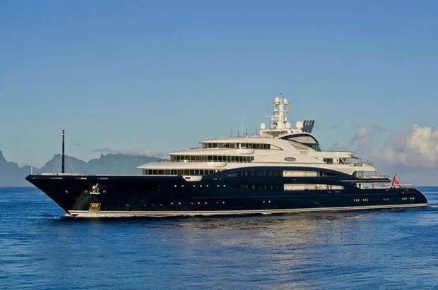 Khối tài sản của gia tộc giàu gấp 5 lần Elon Musk và Bill Gates - Hình 9 Khoi tai san cua gia toc giau gap 5 lan Elon Musk va Bill Gates-Hinh-9