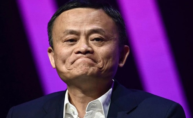 Choang ngop biet phu dep nhu tranh thuy mac cua Jack Ma