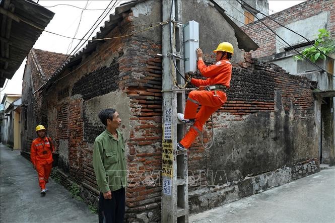 Khuyen cao su dung dien tiet kiem de tranh nguy co su co ve dien