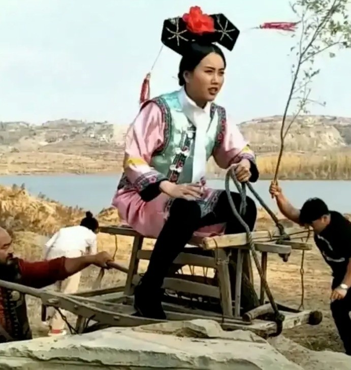 Phia sau cac canh quay trong phim co trang Trung Quoc-Hinh-11