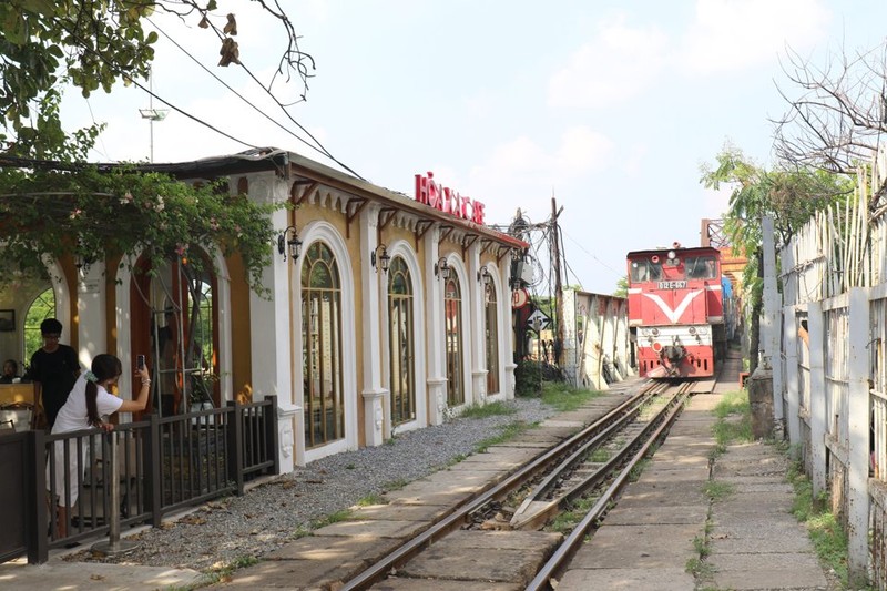 Hoa Xa Cafe, quan “ca phe duong tau” chinh thuc duy nhat cua Ha Noi