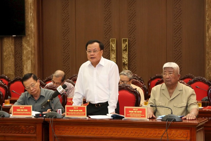 Nguyen Bi thu Ha Noi: Chung cu mini xay vuot tang la co “chong lung“