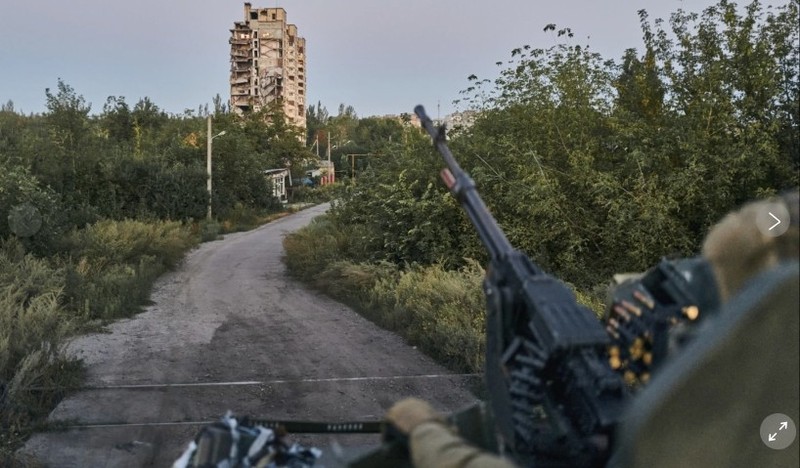 Nga tiep tuc o at tan cong thanh pho Avdiivka cua Ukraine