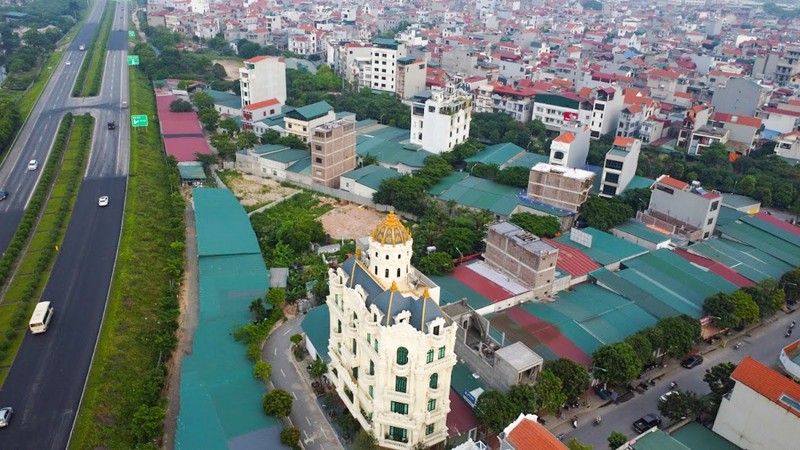 “Ngo tung goc” trong lang dai gia giau bac nhat Ha Noi-Hinh-5