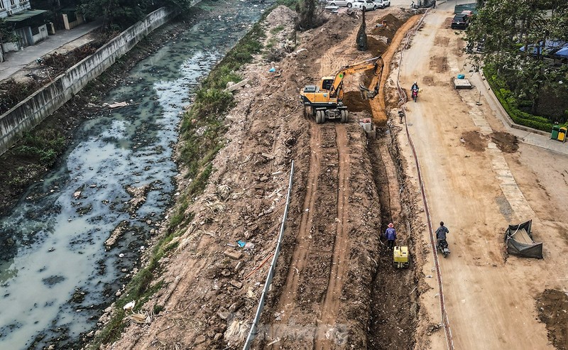 Ha Noi: Dan khon kho voi du an hon 7.000 ty thi cong kieu... rua bo-Hinh-10