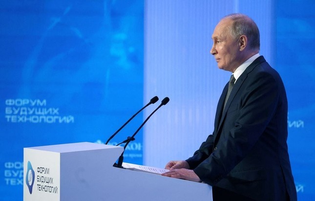 Tong thong Putin tiet lo tin vui ve vac-xin ngua ung thu cua Nga
