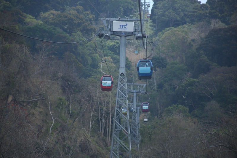 Vieng tham ngoi chua tren nui Ta Cu-Hinh-2