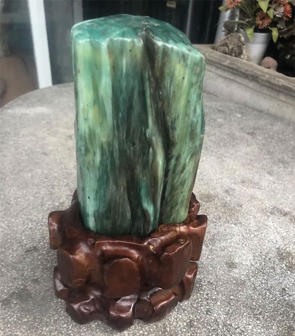 Tận mục loại gỗ quý hiếm sánh ngang kim cương, giá 600 tỷ - Hình 6 Tan muc loai go quy hiem sanh ngang kim cuong, gia 600 ty-Hinh-6