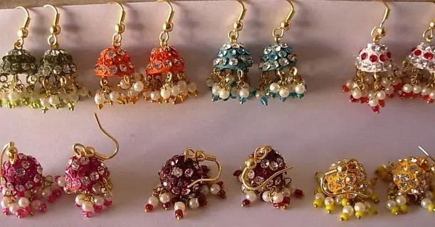 Bí ẩn thành phố ra đường là “đụng phải” vàng bạc đá quý - Hình 6 Bi an thanh pho ra duong la “dung phai” vang bac da quy-Hinh-6