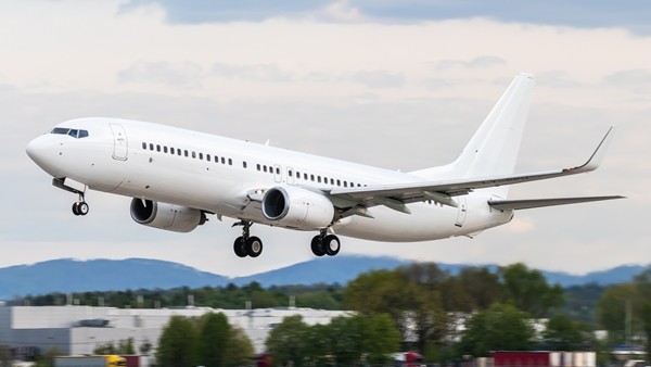 Tan muc dong may bay Boeing 737 vua gap nan tai Han Quoc-Hinh-7