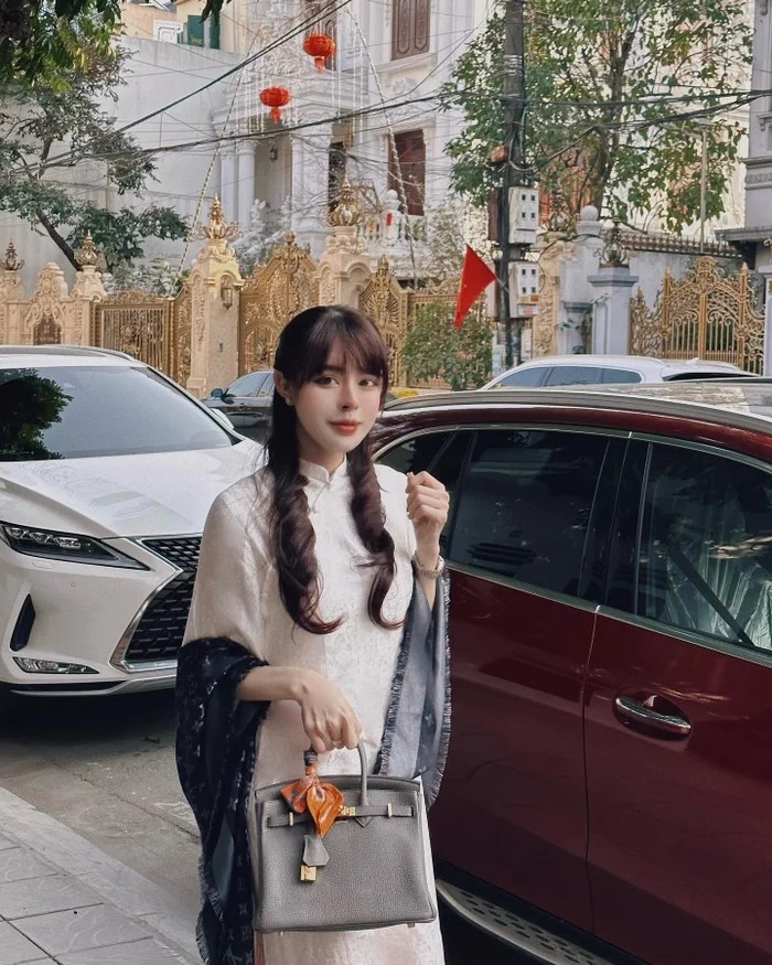 Ban gai hot gymer cua cau thu Van Thanh giau co nao?-Hinh-11