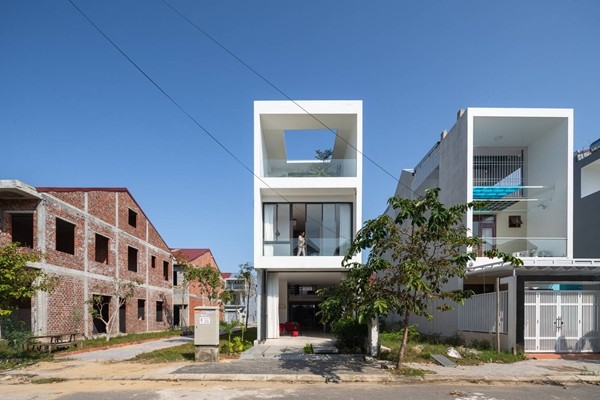 Nha ong so huu khu vuon sang tao dep nen tho tai Hue-Hinh-5