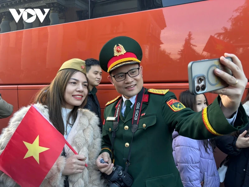 Nhung hinh anh doan Viet Nam tham gia so duyet tai Quang truong Do-Hinh-5