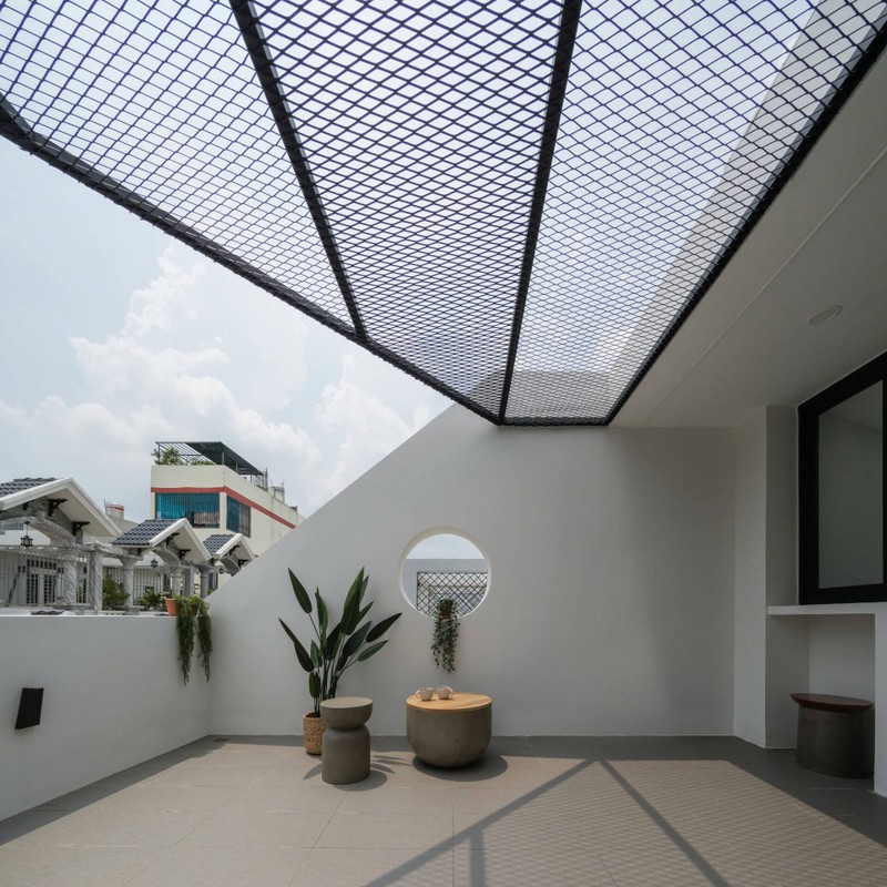 Tuong bi bach, nha pho 30m2 van ngap anh sang den kho tin-Hinh-9