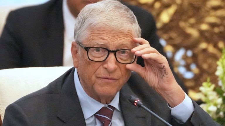 Ngoai lam tu thien, ty phu Bill Gates con chi tien cho viec gi?-Hinh-4
