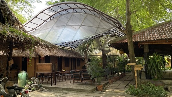 Can canh nha vuon 1.800m2 khong khac resort cua Johnny Tri Nguyen-Hinh-4