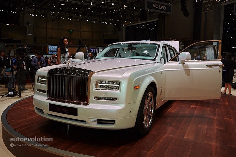 Rolls-Royce Serenity – xe Au mang van hoa A