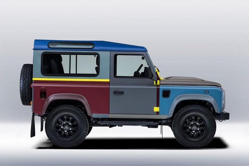 Me man truoc Land Rover Defender phien ban doc-Hinh-3