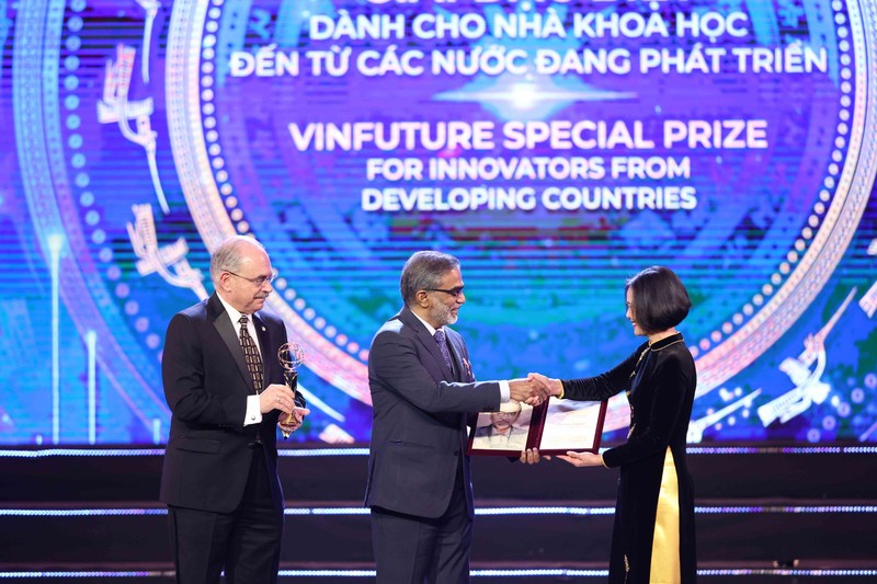 VinFuture 2022 vinh danh 4 cong trinh Khoa hoc 