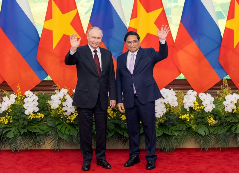 Thu tuong Pham Minh Chinh hoi kien Tong thong Lien bang Nga Vladimir Putin-Hinh-3