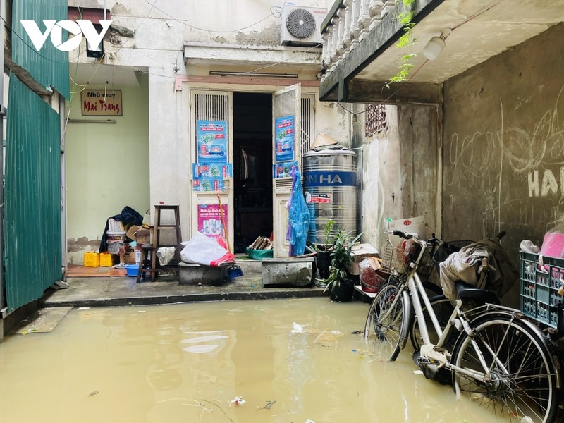 Cuoc song nguoi dan Ha Noi vung ngoai de: Cheo thuyen de di lai-Hinh-11