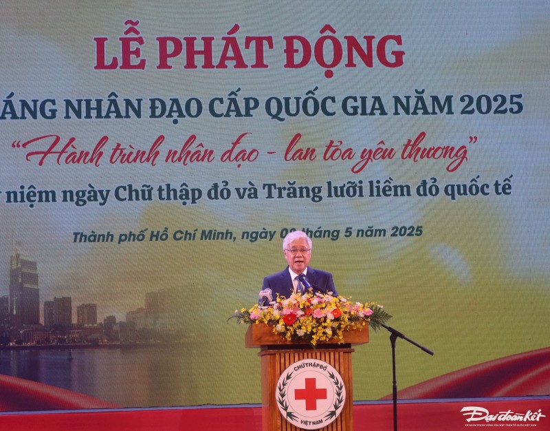 Chủ tịch Đỗ Văn Chiến dự Lễ phát động Tháng Nhân đạo cấp quốc gia năm 2025 - Hình 2 Chu tich Do Van Chien du Le phat dong Thang Nhan dao cap quoc gia nam 2025-Hinh-2