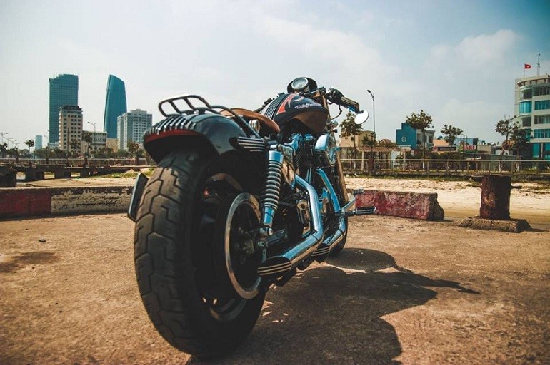 Can canh moto Harley-Davidson phong cach Samurai doc nhat Viet Nam-Hinh-2